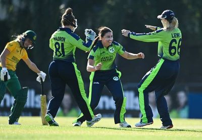 Cricketer Kelly swiftly finds her Irish heart