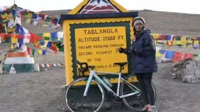 Pune cyclist Preeti creates record, paddles 430km Leh-Manali stretch in 55 hours and 13 minutes
