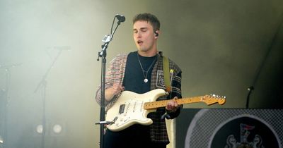 How to watch Sam Fender's Glastonbury gig online via BBC catch-up