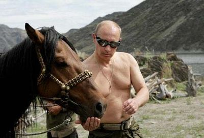 Boris Johnson and Justin Trudeau mock Putin’s barechested horseriding at G7