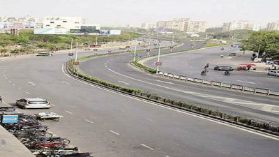 Road widening gathers pace in Ambawadi