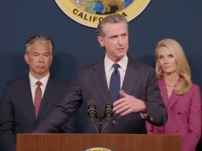 California enacts bill to shield abortion providers and patients from red state bans
