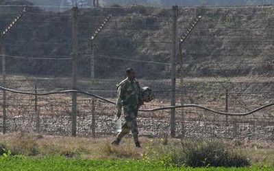 Pakistan intruder killed along International Border in Jammu