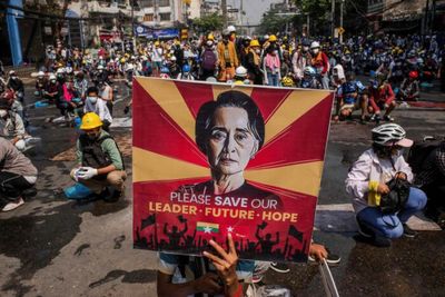 Asean envoy appeals to Myanmar junta to spare Suu Kyi jail