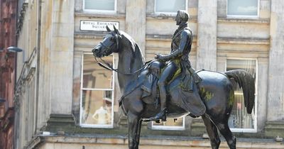 Scots react in 'disbelief' to photo showing Duke of Wellington statue missing signature cone