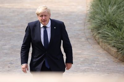 Boris Johnson says nobody ‘abandons privilege’ of being PM and claims new mandate to lead