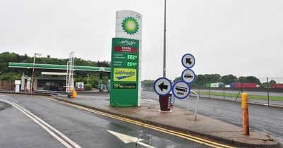 Fuel retailers accused of not passing on petrol price drop quick enough to motorists