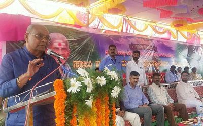 Forest college will come up in Chincholi in a year, says Katti