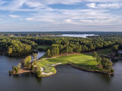 Reynolds Lake Oconee offers golf for days with five highly ranked public courses in Georgia, but which is best?