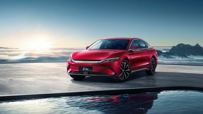 China EV Sales Boom In Q2 But Tesla Rivals BYD, Nio Stock Lag As New Headwind, Power Day Loom