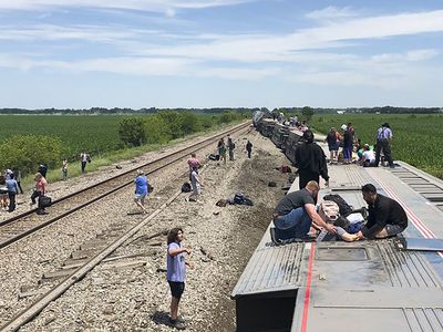 3 dead, multiple injured after an Amtrak train hits a truck and derails in Missouri