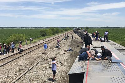 US: At least 3 dead after train hits truck, derails in Missouri