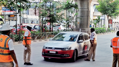Bengaluru: Cops can't flag down vehicle unless violation is spotted, tweets DG & IGP