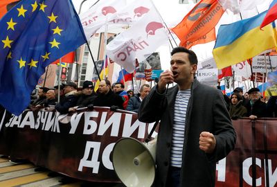 Russian opposition politician detained in Moscow - journalist, lawyer