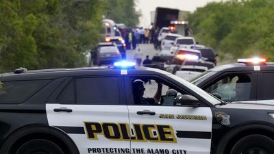 Dozens of migrants found dead in US truck