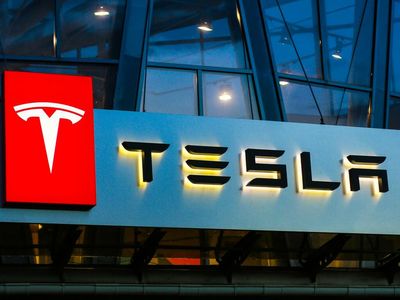 Tesla To Face New Trial In Race-Bias Lawsuit After Ex-Worker Rejects $15M Payout