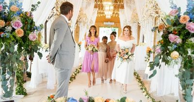 ITV Coronation Street first-look wedding photos that include nod to the past