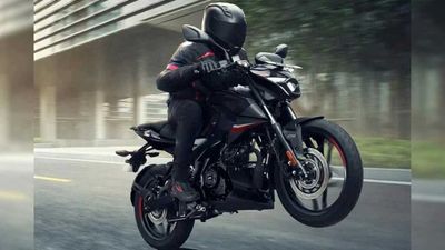 Bajaj Introduces The New Pulsar N160 Naked Streetfighter In India