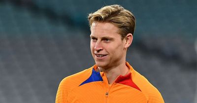 Frenkie de Jong's Man Utd contract details with £56m transfer to be done in days