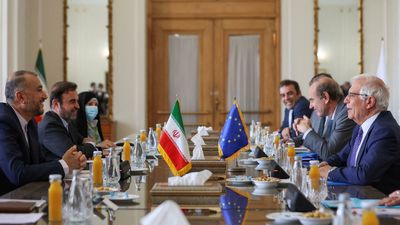 Nuclear talks between US and Iran to resume 'in coming days', Tehran and EU say