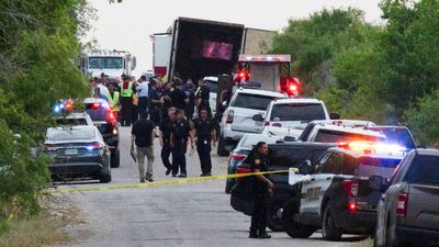 More than 40 migrants found dead inside tractor-trailor in Texas