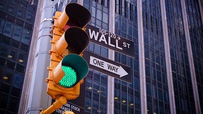 Gains Fade As Stock Market Tries To Extend Uptrend; Consumer Confidence Falls To 16-Month Low
