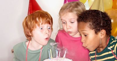 Mum fumes another mum 'invites herself' and her kid to daughter's birthday party