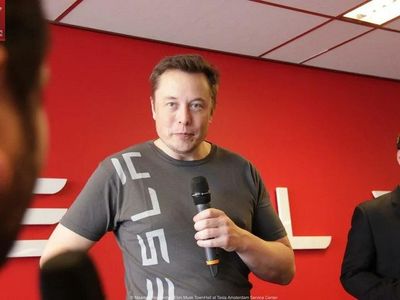 Elon Musk Says This One Union Has 'So Much Power Over The White House' It Can Exclude Him From Meetings