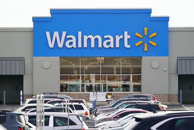 FTC sues Walmart for scammers' use of money transfer unit