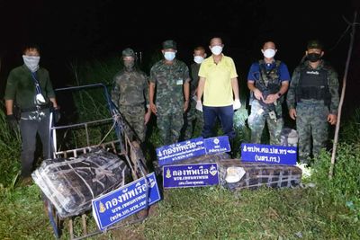 Drug seizures on Mekong river bank