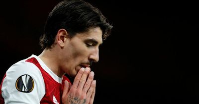 Arsenal hold Hector Bellerin transfer discussions as new sale option emerges