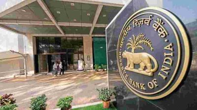 Business: Bank deposit growth moderated year-on-year in March, says RBI