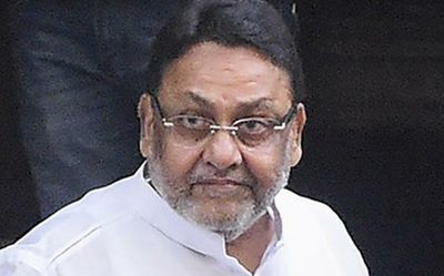 Jailed NCP leaders Malik, Anil Deshmukh move SC for participation in Maharashtra floor test