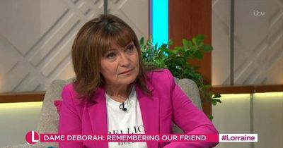 Hidden meaning behind Lorraine's T-shirt as she pays tribute to friend and colleague Dame Deborah James