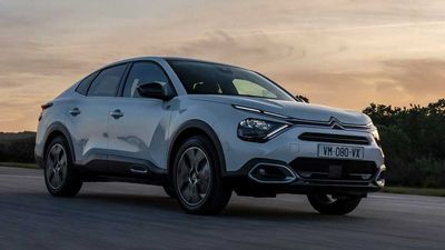 Citroen C4 X Debuts As High-Riding Fastback Because Sedans And Wagons Are Old Fashioned