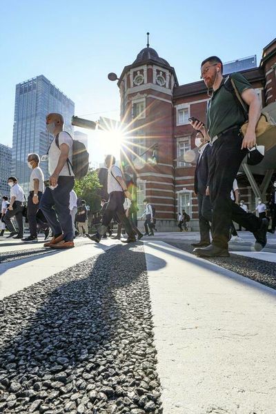 High temperatures prompt stream of heat alerts nationwide