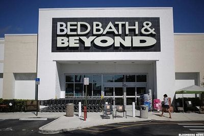 Bed Bath & Beyond Stock Plunges On Q1 Loss, CEO Mark Tritton Exit