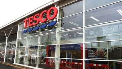 Tesco issues update as website crashes leaving shoppers unable to process orders