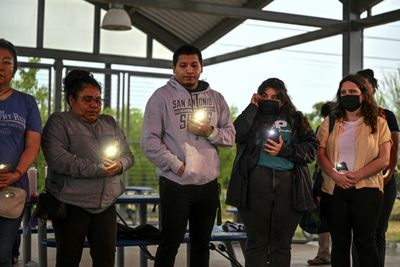 Anger, pain at vigil for migrants who died in tractor trailer in Texas