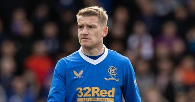 Stephen Robinson was 'desperate' to sign Rangers veteran Steven Davis for St Mirren before new deal