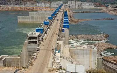 Andhra Pradesh: Naidu urges Shekhawat to speed up Polavaram works