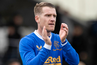 St Mirren boss Robinson reveals Davis transfer text ahead of new Rangers deal