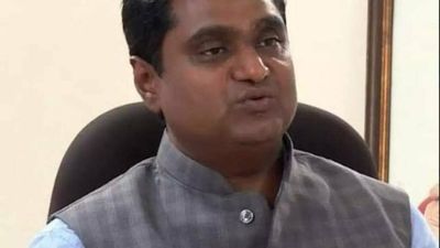 Maharashtra: Rebel Shiv Sena MLA Balaji Kinikar receives threat letter