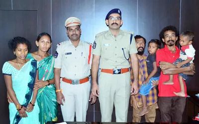 Andhra Pradesh: Police rescue six tribal persons confined to a house in Maharashtra