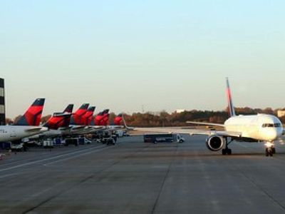 How A New Delta Air Policy May Help Travelers This July 4th Holiday Weekend