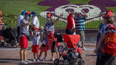 Disney Theme Parks May Make It Easier To Park Hop