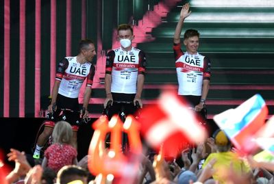 Copenhagen gives Tour de France rapturous reception