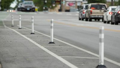 Safer bike lanes, with concrete curbs, coming to Chicago streets