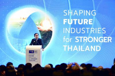 Prayut vows EV production within year