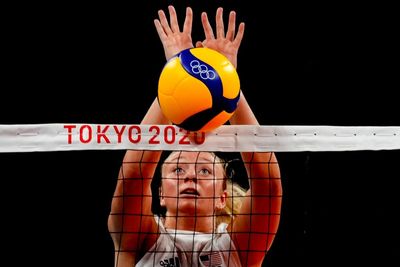 Stolen Olympic gold medal found in Southern California